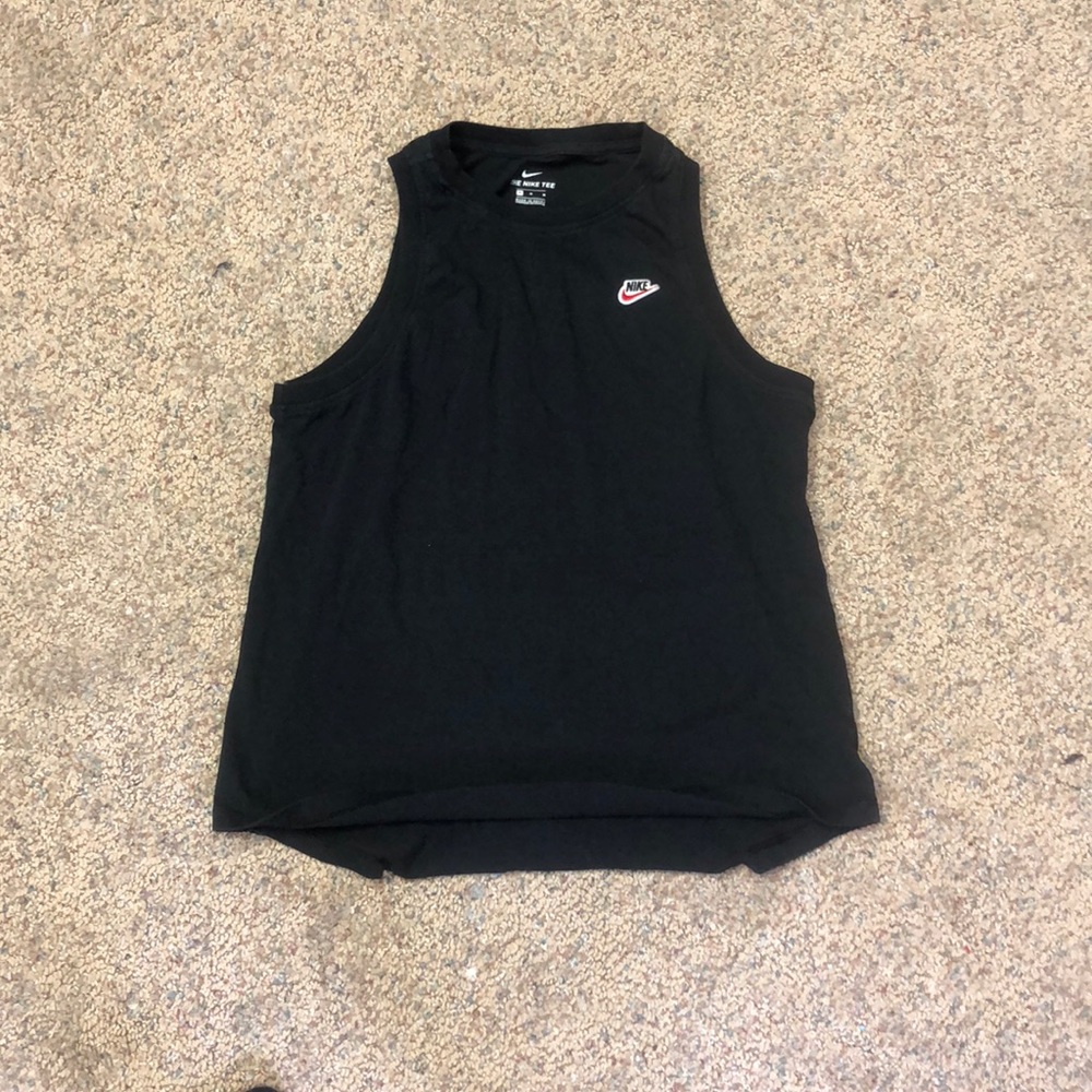 Black nike tank top